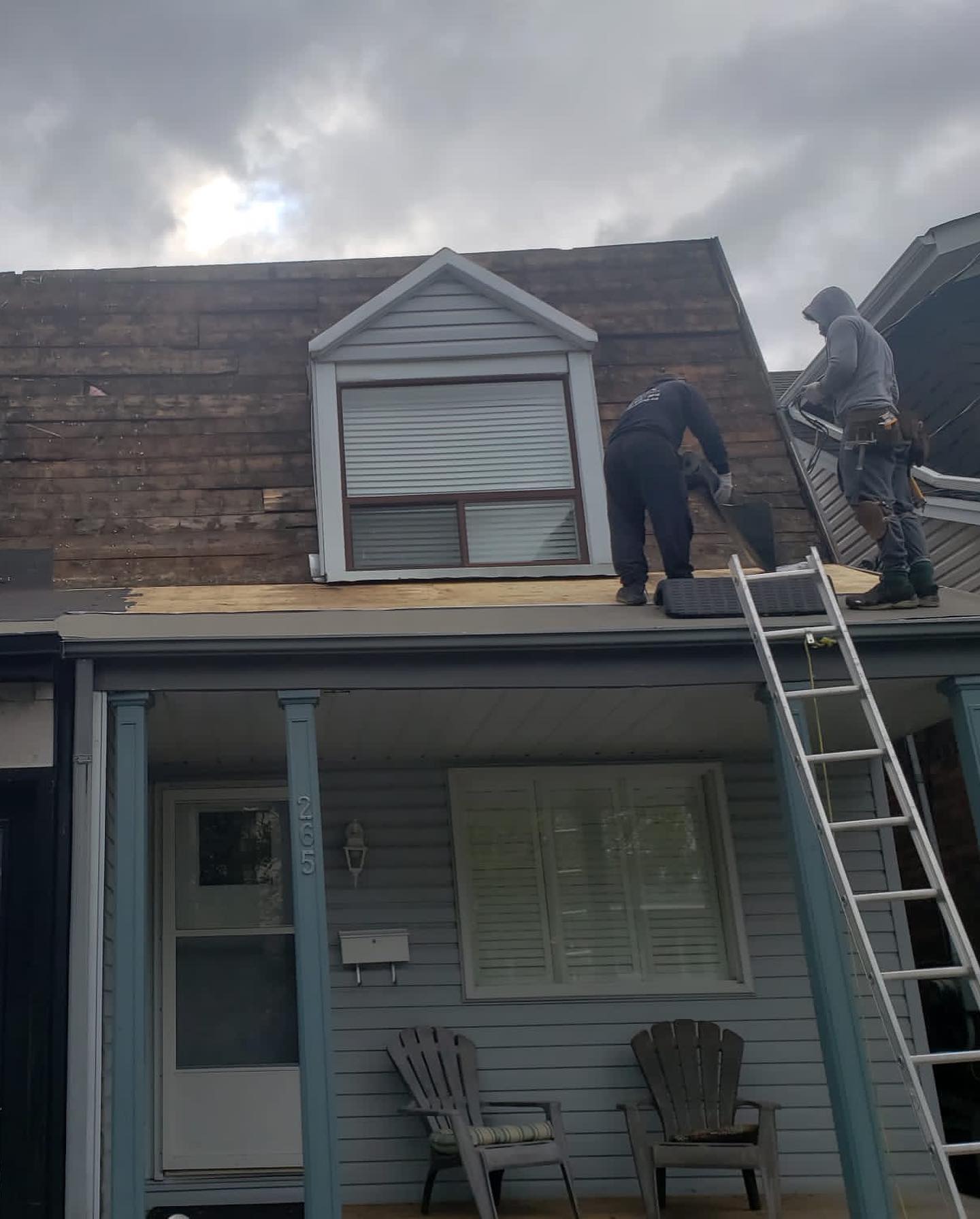 shingle roofing in east york